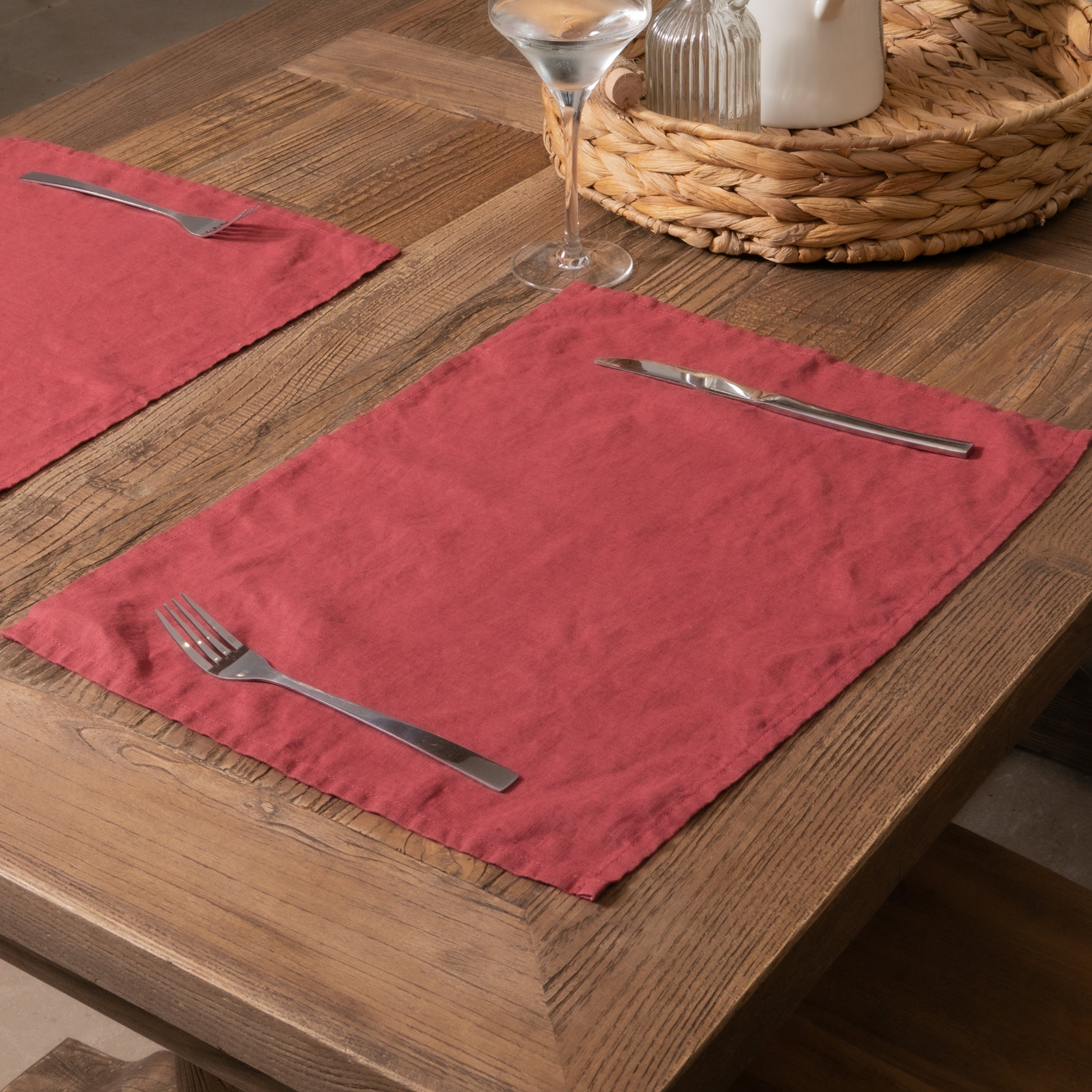Brick Red Set of 4 100% Linen Placemats